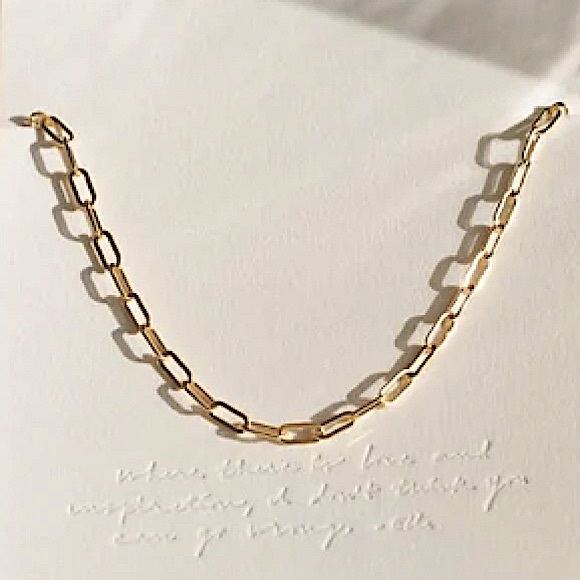 Non-Tarnish Paperclip Chain - Picture 3 of 8
